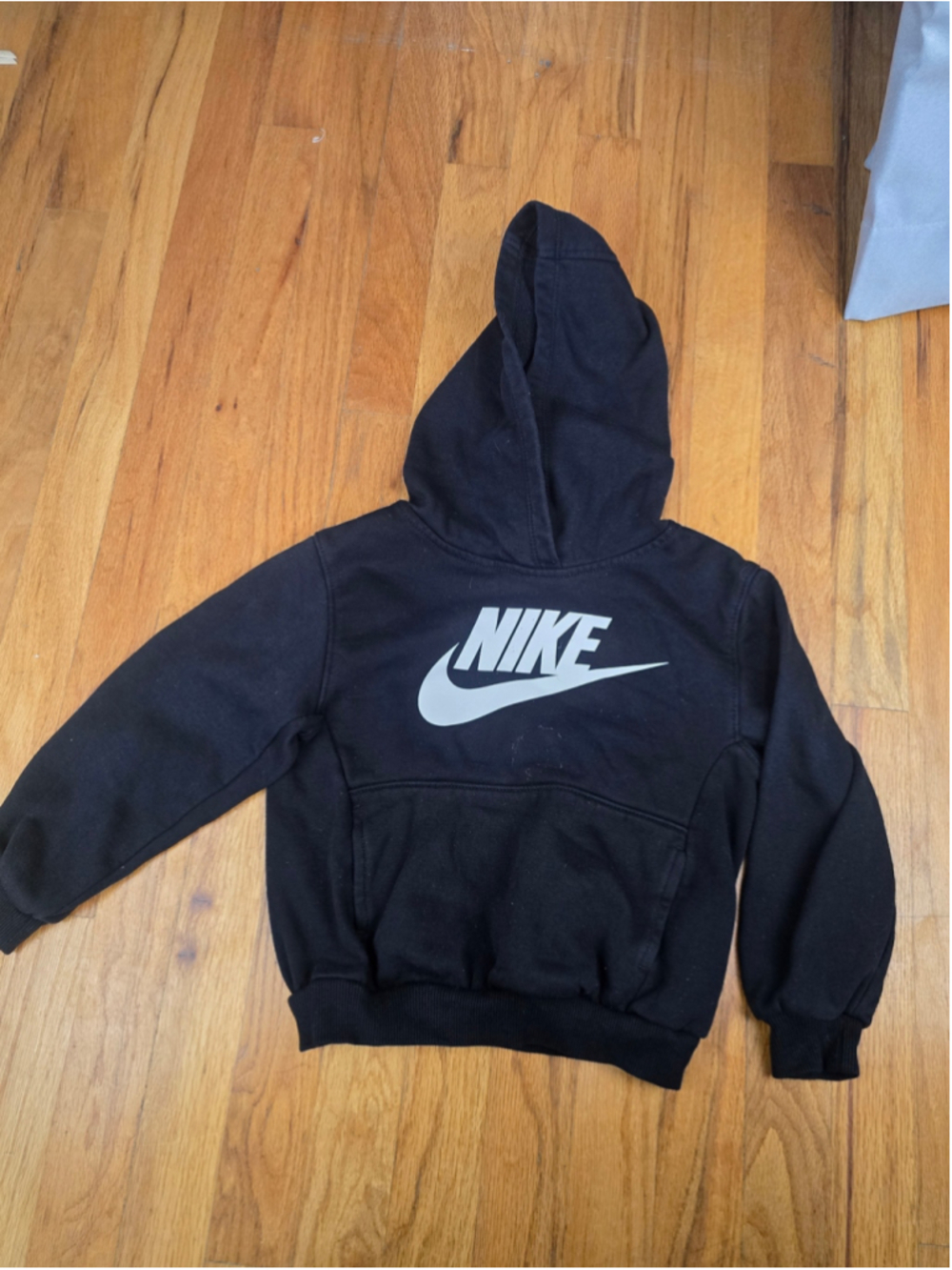 Boys Nike Hoodie Sweatshirt Size S Black White